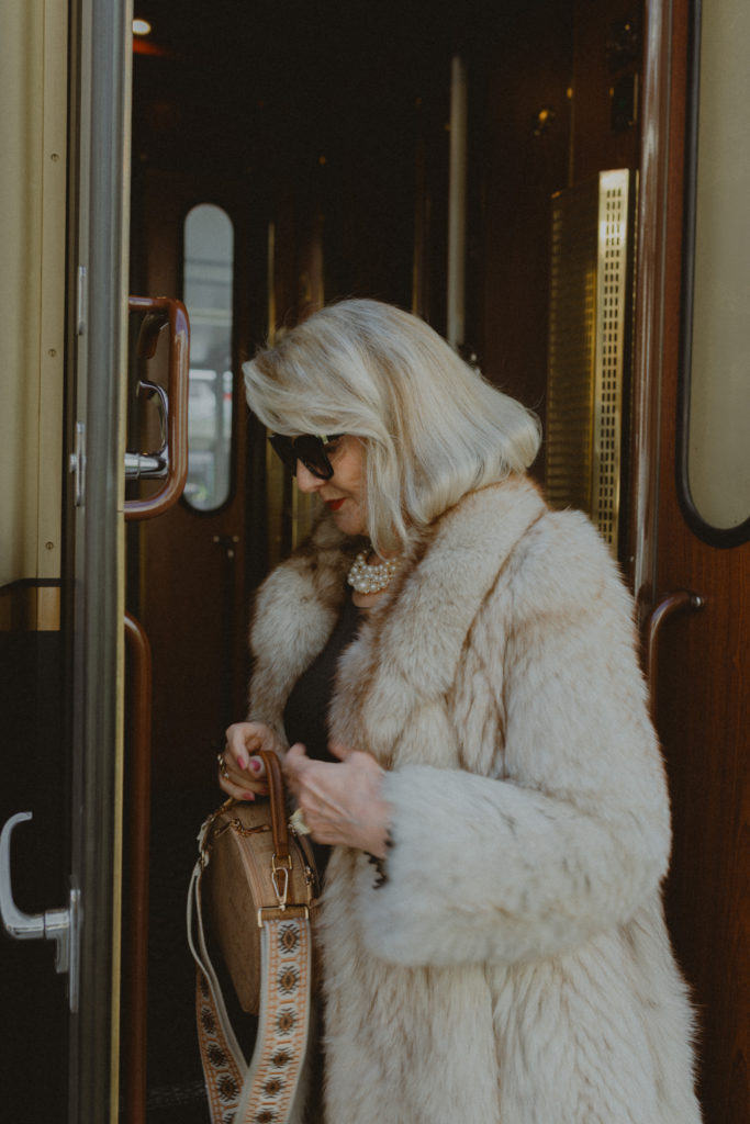 Photoghraphie de Anna Bielientsova: train de la belle époque