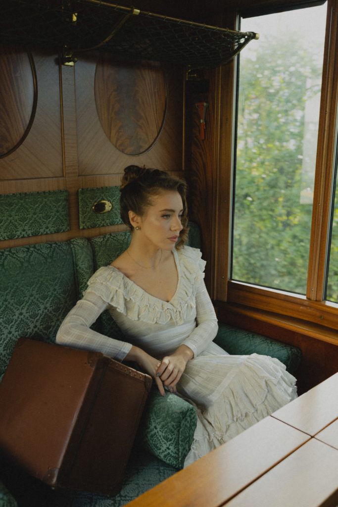 Photoghraphie de Anna Bielientsova: train de la belle époque